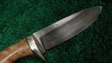 BEAUTIFUL, HAND CRAFTED DAMASCUS SKINNING KNIFE - 1 of 9