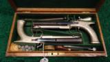 EXTRAORDINARY CASED PAIR OF SCOTTISH ALL METAL SAW HANDLED PERCUSSION OFFICERS MODEL PISTOLS - 4 of 12