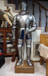 VICTORIAN ERA SUIT OF ARMOR - 1 of 8