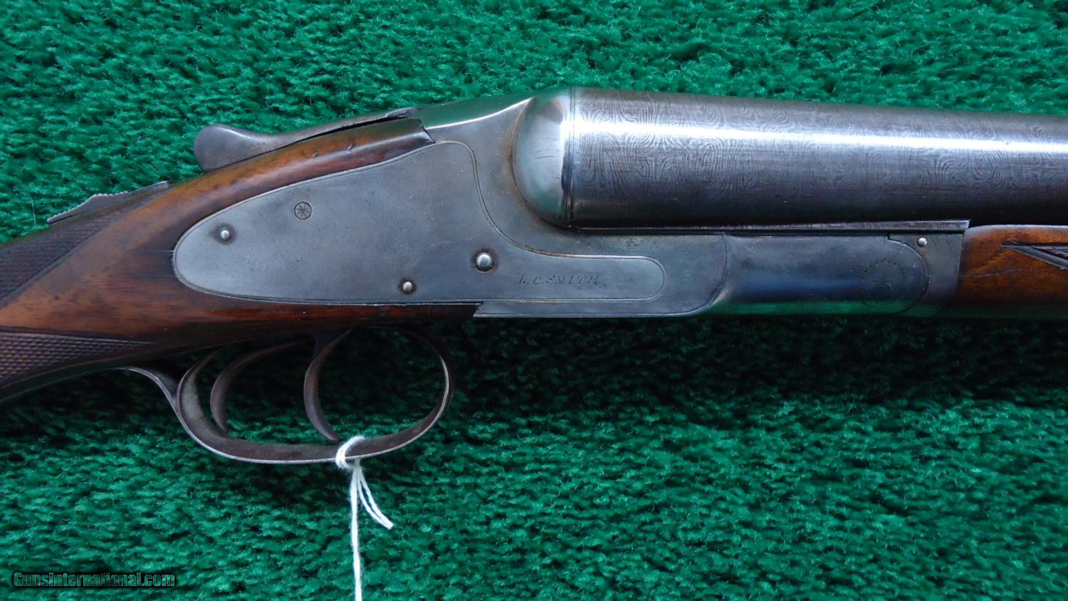 ANTIQUE L.C. SMITH HAMMERLESS SHOTGUN