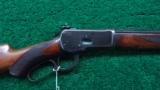  DELUXE WINCHESTER 1892 RIFLE - 1 of 15