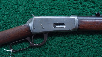 WINCHESTER MODEL 1894 RIFLE IN 32-40