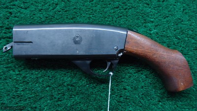 SAVAGE MODEL 67 CUT-AWAY SHOTGUN IN 12 GAUGE - Image 2 of 7