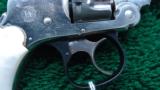 SMITH & WESSON .32 SAFETY HAMMERLESS THIRD MODEL REVOLVER WITH PEARL GRIPS - 7 of 13