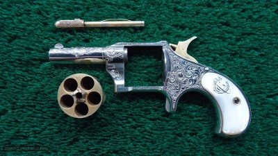 FANTASTIC CASED ENGRAVED REMINGTON NEW MODEL NUMBER 4 SPUR TRIGGER REVOLVER - Image 13 of 18