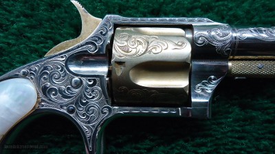FANTASTIC CASED ENGRAVED REMINGTON NEW MODEL NUMBER 4 SPUR TRIGGER REVOLVER - Image 7 of 18