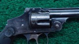 SMITH & WESSON .38 SAFETY HAMMERLESS FOURTH MODEL - 6 of 11