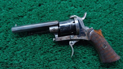 CASED BELGIUM REVOLVER UNUSUAL 4 INCH BAYONET - Image 9 of 17