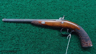 BEAUTIFULLY DONE GERMAN SMALL CALIBER PERCUSSION TARGET PISTOL - Image 2 of 18