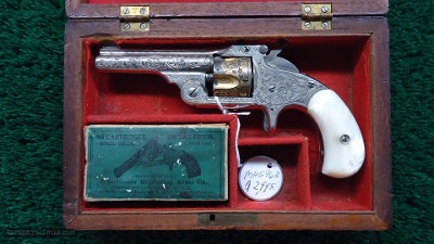 FACTORY ENGRAVED CASED SMITH & WESSON 32 SINGLE ACTION REVOLVER
