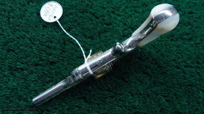 FACTORY ENGRAVED CASED SMITH & WESSON 32 SINGLE ACTION REVOLVER - Image 5 of 17
