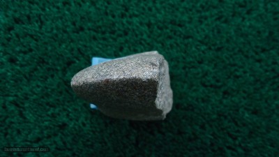 2/3 OF A STONE AX - SPLIT VERTICALLY - Image 5 of 7