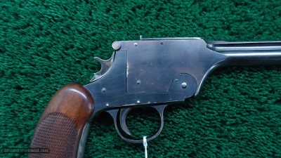 HARRINGTON & RICHARDSON U.S.R.A. SINGLE SHOT TARGET PISTOL - Image 5 of 12