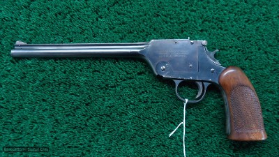 HARRINGTON & RICHARDSON U.S.R.A. SINGLE SHOT TARGET PISTOL - Image 2 of 12