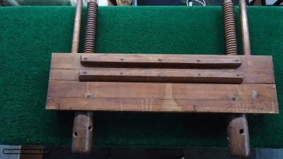 VERY UNIQUE LARGE WOODEN TURNSCREW - Image 5 of 5