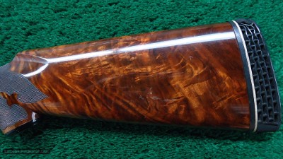 ENGRAVED WINCHESTER MODEL 12 DELUXE TRAP SHOTGUN - Image 16 of 19