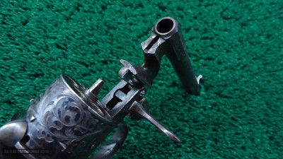 CASED ENGRAVED JAVELLE PINFIRE REVOLVER - Image 15 of 21