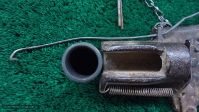 VERY INTERESTING CAST IRON TRAP GUN - Image 11 of 12