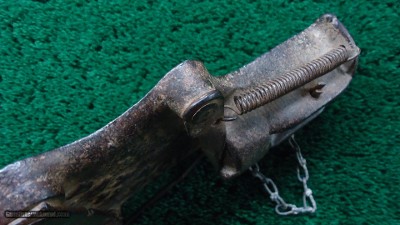 VERY INTERESTING CAST IRON TRAP GUN - Image 8 of 12