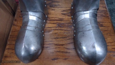 VICTORIAN ERA SUIT OF ARMOR - Image 8 of 8