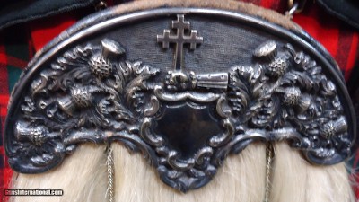FINE HIGH QUALITY SCOTTISH VICTORIAN ERA DRESS REGALIA - Image 15 of 25