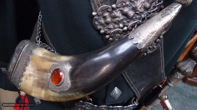 FINE HIGH QUALITY SCOTTISH VICTORIAN ERA DRESS REGALIA - Image 13 of 25