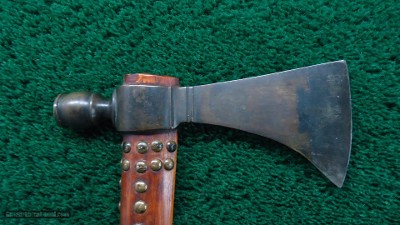 VERY WELL MADE CONTEMPORARY PIPE TOMAHAWK - Image 4 of 8