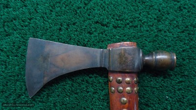 VERY WELL MADE CONTEMPORARY PIPE TOMAHAWK - Image 2 of 8