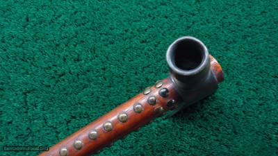 VERY WELL MADE CONTEMPORARY PIPE TOMAHAWK - Image 6 of 8