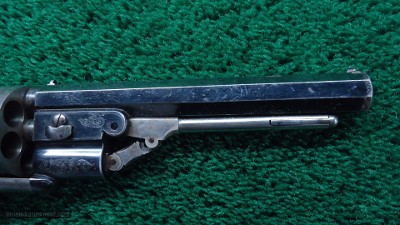 VERY FINE JAMES BEATTIE ENGLISH DOUBLE ACTION PERCUSSION TRANSITIONAL REVOLVER - Image 9 of 14