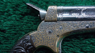 TIPPING & LAWDEN ENGRAVED PEPPERBOX IN 22 RF - Image 7 of 14