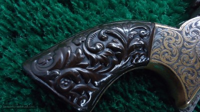 TIPPING & LAWDEN ENGRAVED PEPPERBOX IN 22 RF - Image 8 of 14
