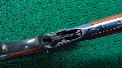 DELUXE WINCHESTER 1885 LAUDENSACK SCHUETZEN RIFLE IN CALIBER 22 SHORT - Image 10 of 22