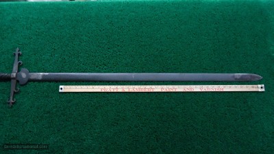 MEDIEVAL 2 HANDED BROADSWORD - Image 5 of 18