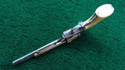 FACTORY DOCUMENTED GOLD AND SILVER PLATED HELFRICH ENGRAVED COLT SA - Image 4 of 16
