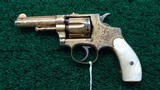 VERY ATTRACTIVE GOLD PLATED ENGRAVED SMITH & WESSON 32 DA 1ST MODEL HAND EJECT REVOLVER - 2 of 17