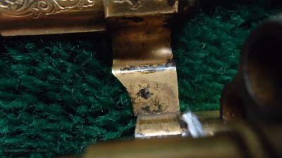 VERY ATTRACTIVE GOLD PLATED ENGRAVED SMITH & WESSON 32 DA 1ST MODEL HAND EJECT REVOLVER - Image 12 of 17