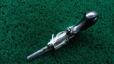 HOOD FIREARMS COMPANY MARQUIS OF LORNE REVOLVER IN CALIBER 32 LONG RF - Image 4 of 10