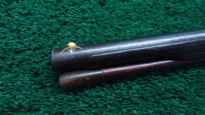 SPANISH MIQUELET GOLD INLAID AND CARVED SPORTING FLINTLOCK OF ABOUT 16 BORE - Image 15 of 21