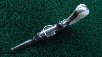 ENGRAVED AND INLAID S&W SINGLE ACTION REVOLVER IN CALIBER 32 IN A KIDDER MARKED CASE - Image 5 of 19