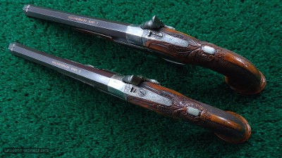 PAIR OF PERCUSSION TARGET PISTOLS - Image 4 of 17