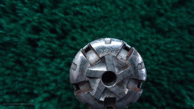 ENGRAVED REMINGTON NEW MODEL POCKET SPUR TRIGGER REVOLVER IN CALIBER 32 RF - Image 12 of 13