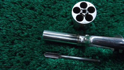 COLT 1ST YEAR PRODUCTION NEW LINE REVOLVER IN CALIBER 32 RF - Image 10 of 13