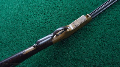 ATTRACTIVE ANTIQUE HENRY RIFLE - Image 3 of 22