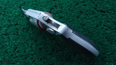 SMITH & WESSON 637 AIRWEIGHT DOUBLE-ACTION REVOLVER CHAMBERED FOR .38 S&W SPL+P - Image 5 of 16