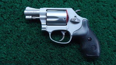 SMITH & WESSON 637 AIRWEIGHT DOUBLE-ACTION REVOLVER CHAMBERED FOR .38 S&W SPL+P - Image 2 of 16