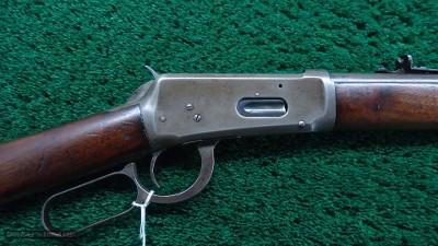 WINCHESTER MODEL 1894 LEVER ACTION RIFLE IN CALIBER 32-40