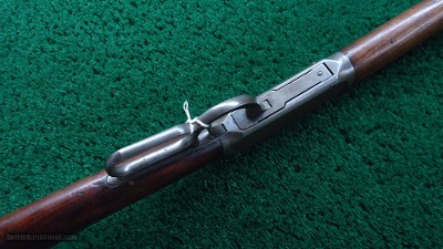 WINCHESTER MODEL 1894 LEVER ACTION RIFLE IN CALIBER 32-40 - Image 3 of 21