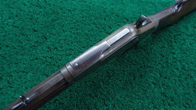 WINCHESTER MODEL 1873 SPECIAL ORDER RIFLE IN 32 WCF WITH 28 INCH BARREL - Image 4 of 24