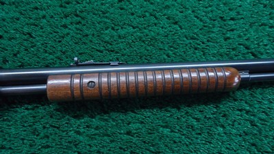 LATE WINCHESTER MODEL 90 ROUND BARREL SLIDE ACTION RIFLE IN .22 WRF - Image 5 of 22